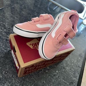 Toddler Pink Vans